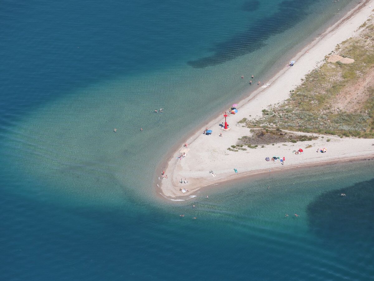 Die Strandspitze für die angenehmen Badestunden.