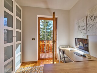 Schreib- und Arbeitszimmer