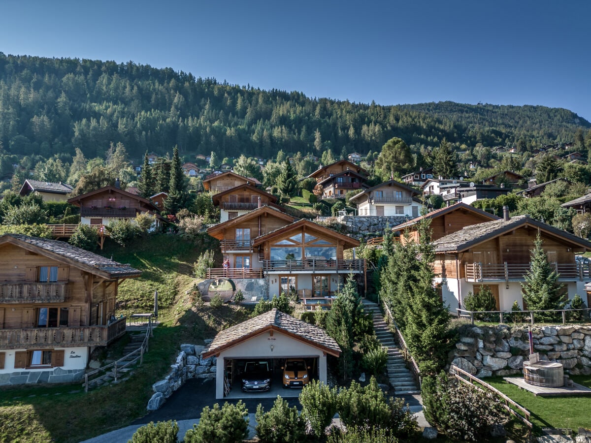 Chalet the Lodge mit Doppelgarage und Ladestation