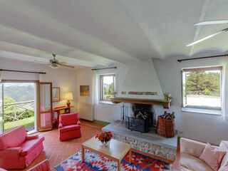 Villa Tredozio Features 16
