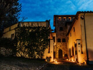 Villa Borgo San Lorenzo Buitenaudio-opname 3