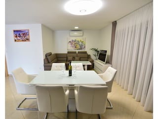 Wohn- und Esszimmer