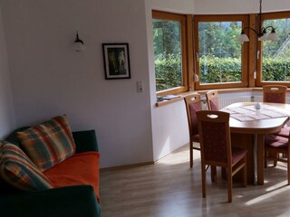 Haus am Waldrand - Wohnzimmer