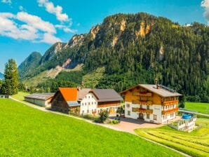 Gezinsvriendelijk appartement in Radstadt met sauna - Radstadt - image1