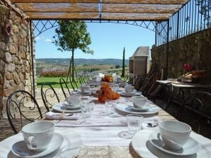 Villa in San Casciano dei Bagni with garden - San Casciano dei Bagni - image1