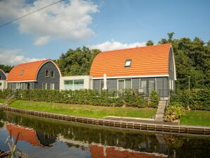 Vakantiepark Huis met zwembad en sauna, gelegen aan het water - De Groeve - image1