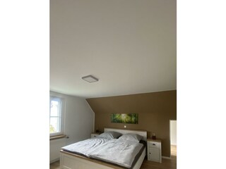 Schlafzimmer  2