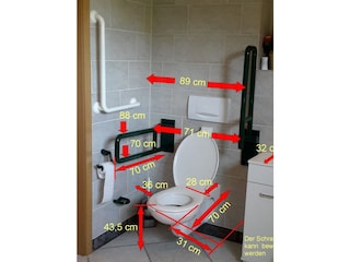WC (rollstuhlgerecht)