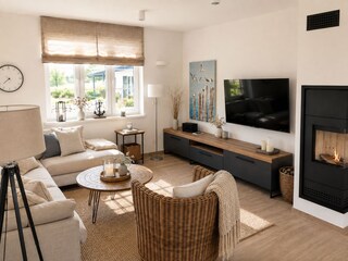 Wohnzimmer mit Kamin