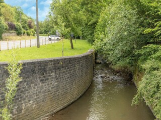 Villa Gesves Omgeving 38