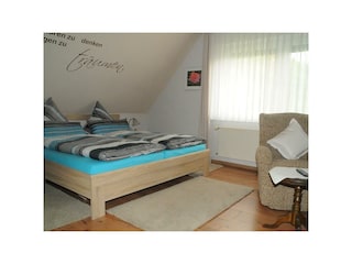 Wohn- und Schlafbereich im Schlafzimmer II