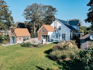 Hausansicht von der Gartenseite