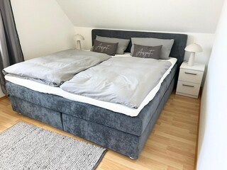 1. Schlafzimmer