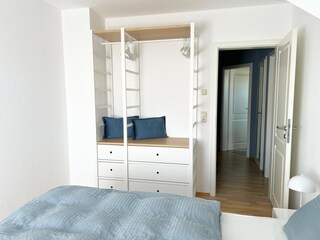 2. Schlafzimmer