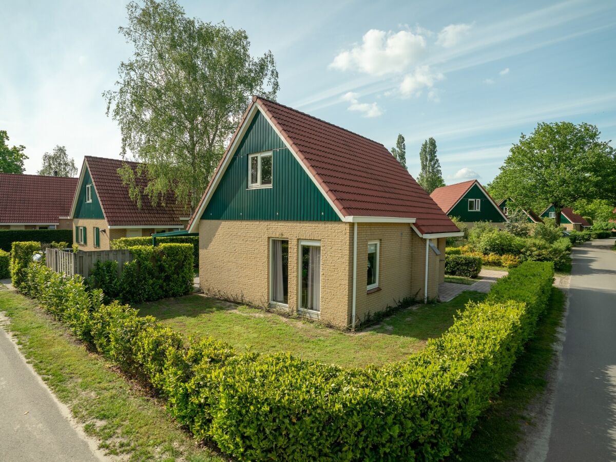 Ferienpark Lage Mierde Außenaufnahme 1