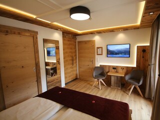 12. Schlafzimmer  1