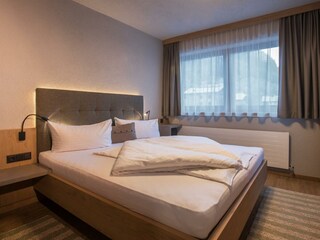 Schlafzimmer Kat. A6