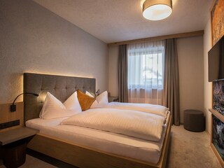 Schlafzimmer Kat. A6