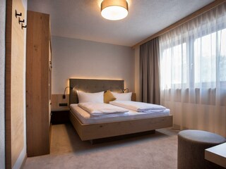 Schlafzimmer Kat. A6