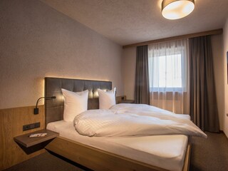 Schlafzimmer Kat. A6