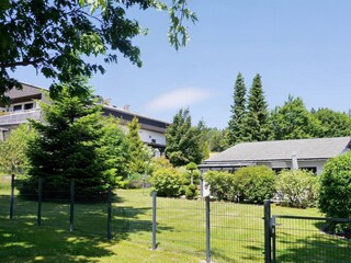 eingezäunter Garten