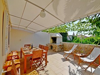 Holiday house Vrboska Features 17