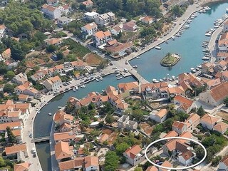 Holiday house Vrboska Features 23