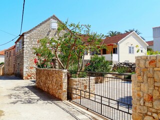 Holiday house Vrboska Outdoor Recording 5