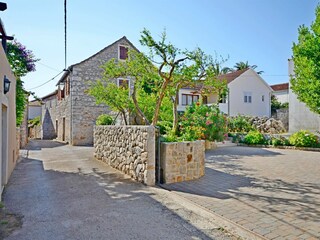 Holiday house Vrboska Features 57