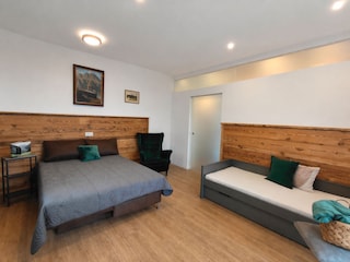 Schlafzimmer2