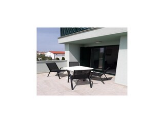 Apartment Nin  13