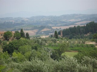 Holiday house Castelfalfi Environment 34