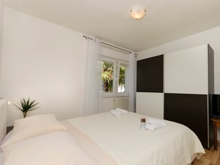 Apartment Srima Features 19
