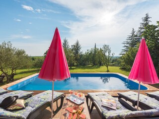 Holiday house Raša Outdoor Recording 1