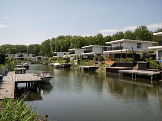 Villa Biddinghuizen Omgeving 30