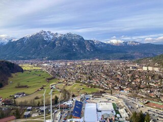 Olympiastadion Partenkirchen mit Kramerspitz