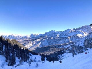Skigebiet Garmisch Classic wenige Minuten entfernt
