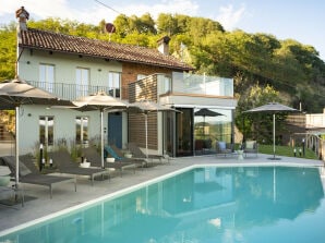 Beautiful Villa Relais Casa Clara in Piemonte - Canale - image1