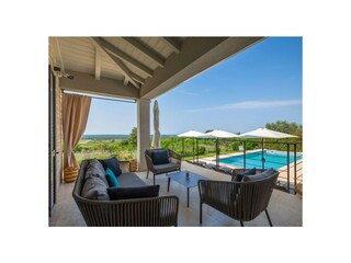 Villa Labinci Outdoor Recording 2