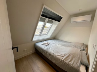 Schlafzimmer 2 mit Klimaanlage