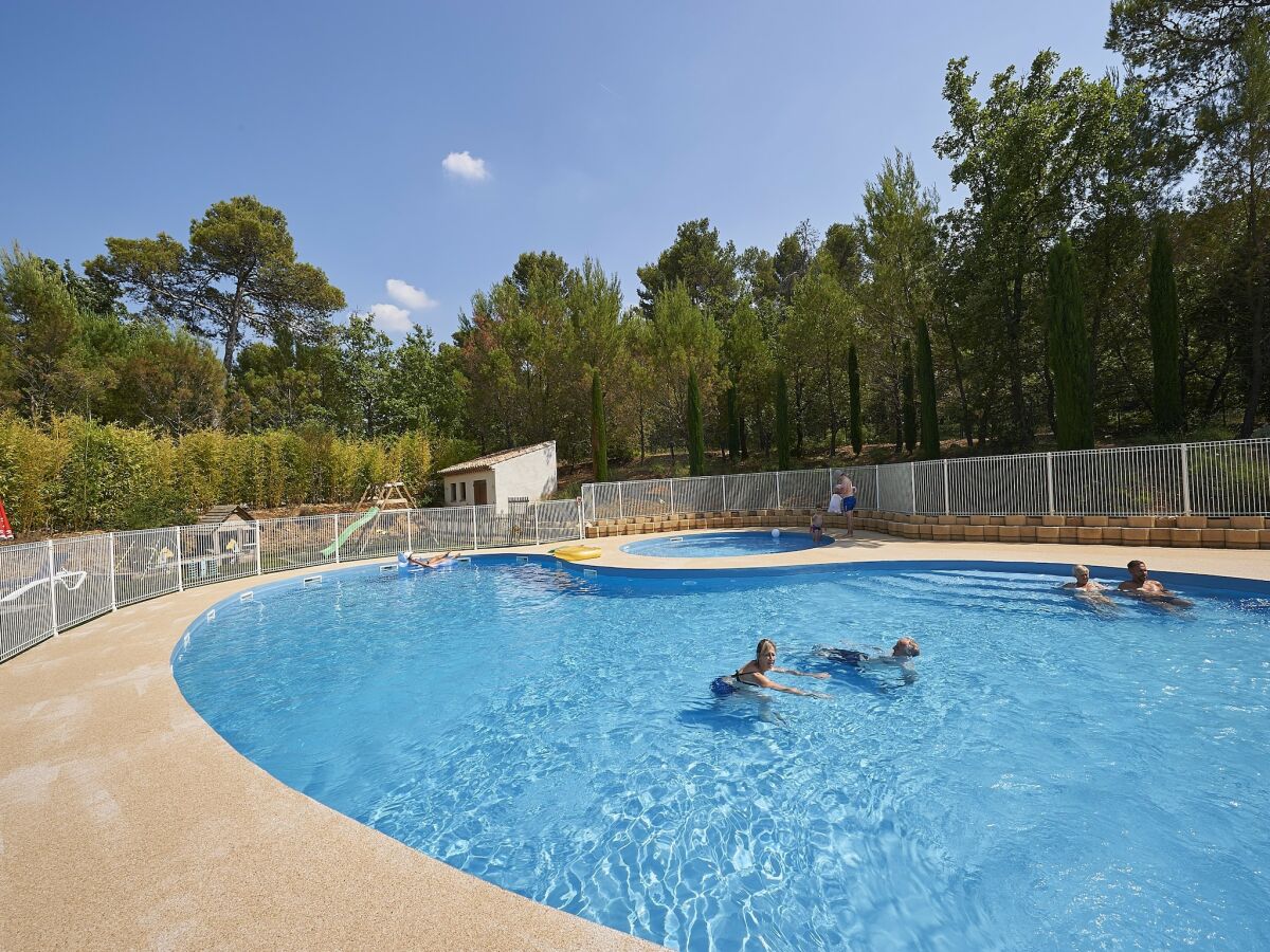 Ferienpark Nans-les-Pins Außenaufnahme 4