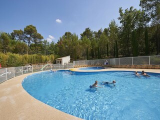 Ferienpark Nans-les-Pins Außenaufnahme 7