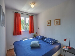 Holiday park Nans-les-Pins Features 16