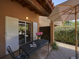 Ferienpark Nans-les-Pins Außenaufnahme 6