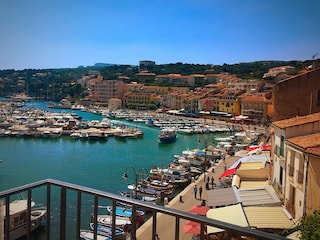 Vakantiepark Nans-les-Pins Omgeving 24