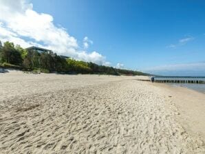 Ferienhaus Komfortable Wohnung am Strand, Pobierowo - Pobierowo - image1