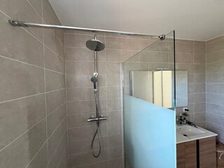 Ferienhaus Saint-Nazaire-de-Ladarez Ausstattung 33