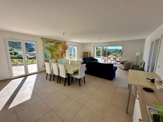 Holiday house Saint-Nazaire-de-Ladarez Features 28