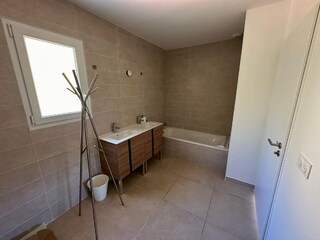 Holiday house Saint-Nazaire-de-Ladarez Features 35