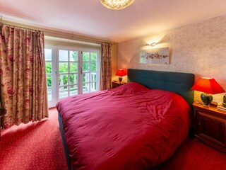 Holiday house Spa Features 23